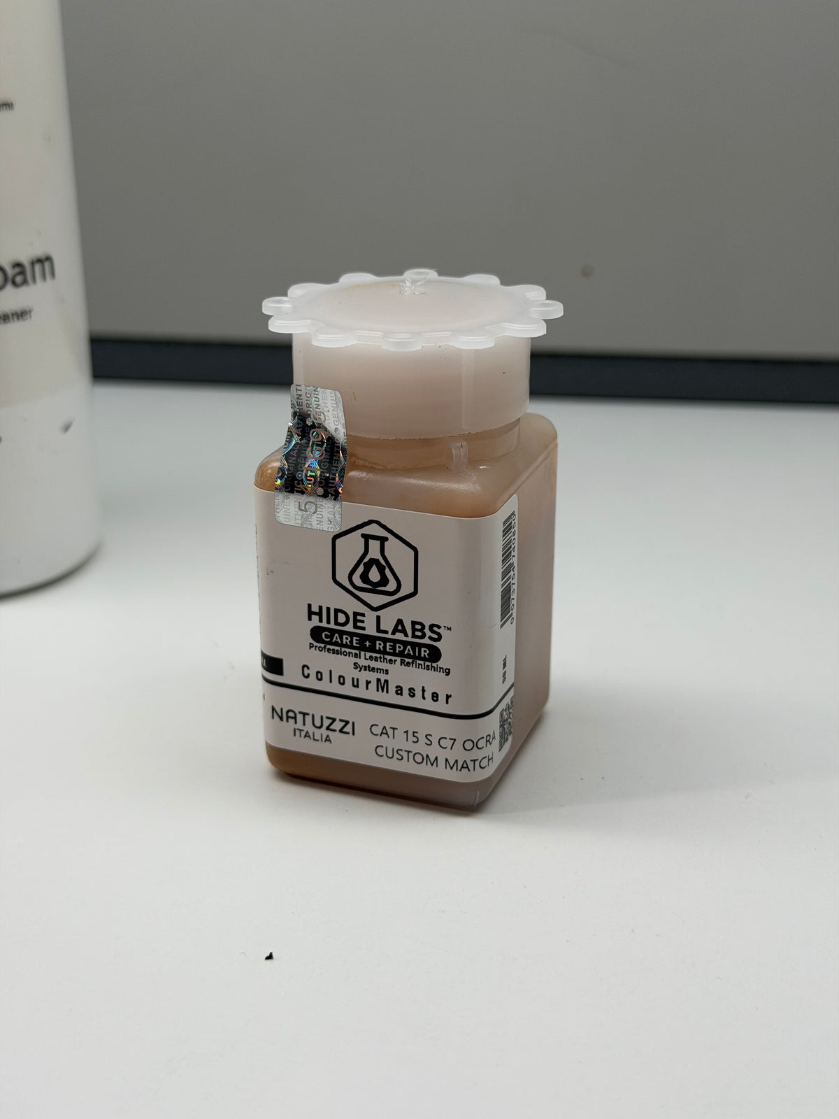 Peinture de réparation pour cuir DFS