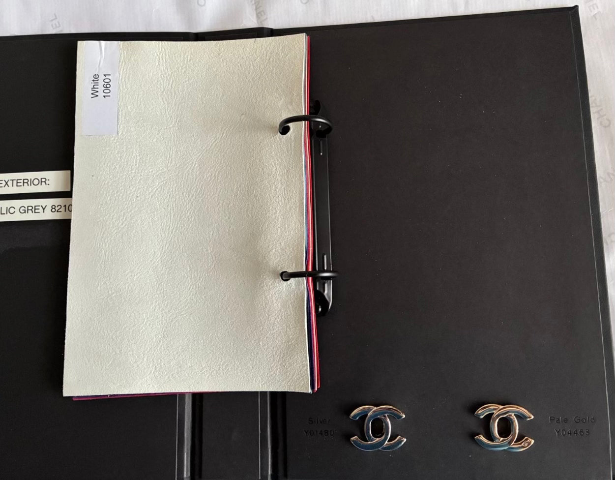 Chanel Leather Hand Bag Leather Repair Paint